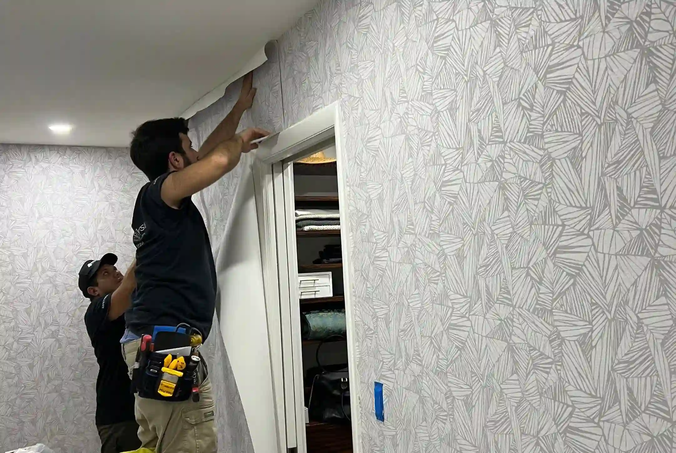 Wallpaper installation in Camden NJ historic home